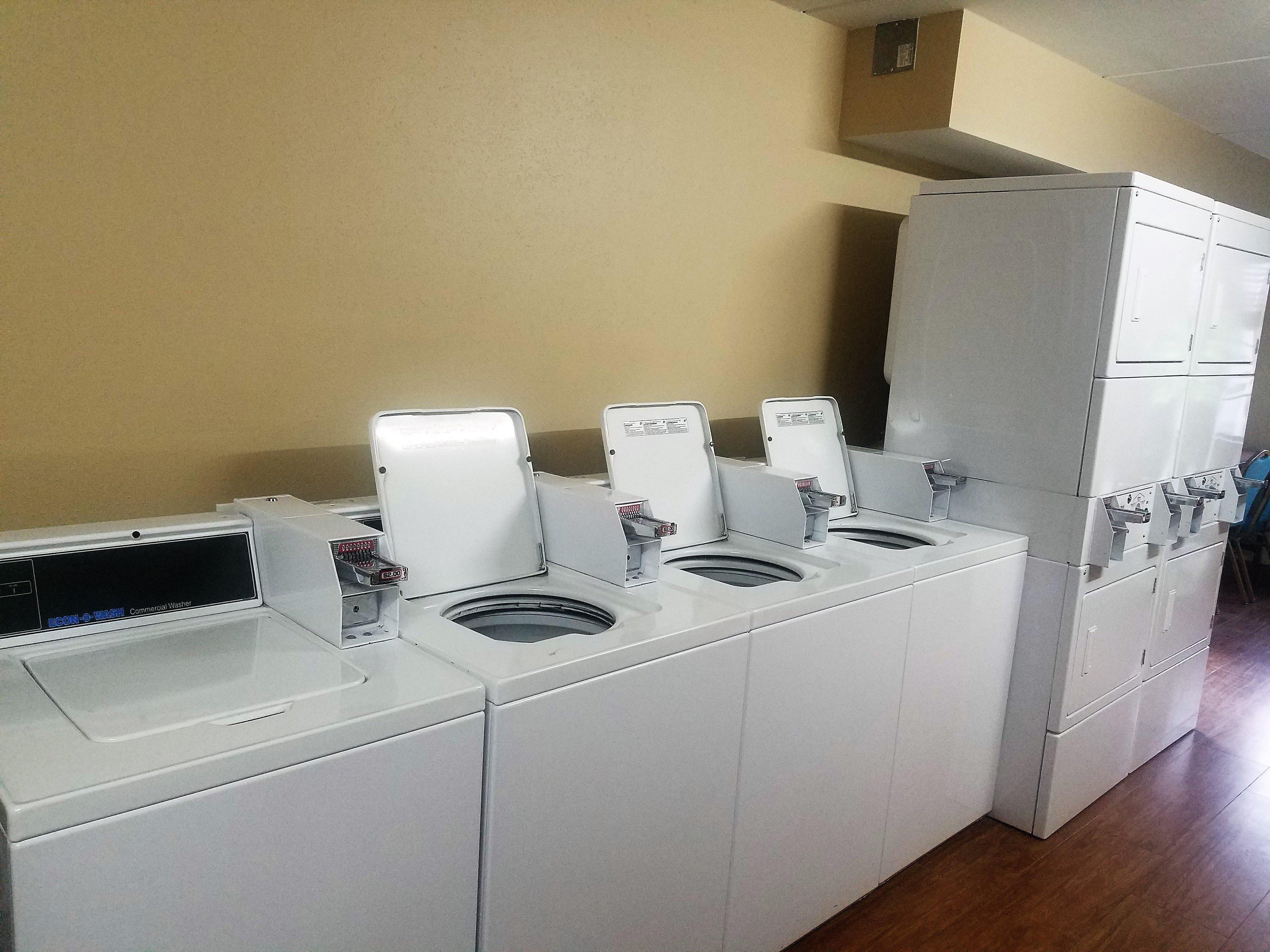 Red Roof Inn & Suites Houston- Hobby Airport Zewnętrze zdjęcie