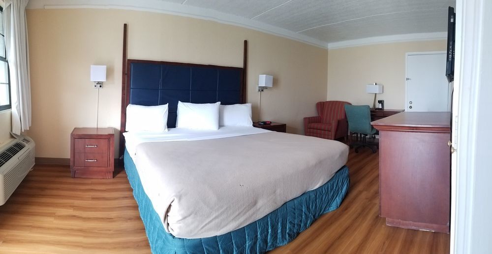 Red Roof Inn & Suites Houston- Hobby Airport Zewnętrze zdjęcie